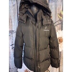 Venustas brand heated puffer jacket, featuring a padded silhouette, insulated